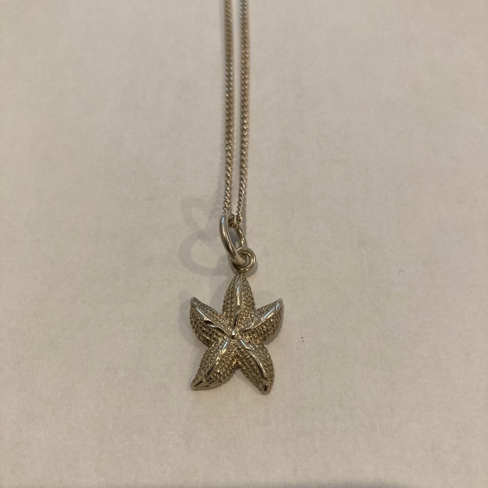 Starfish Necklace Pendant, Silver Color